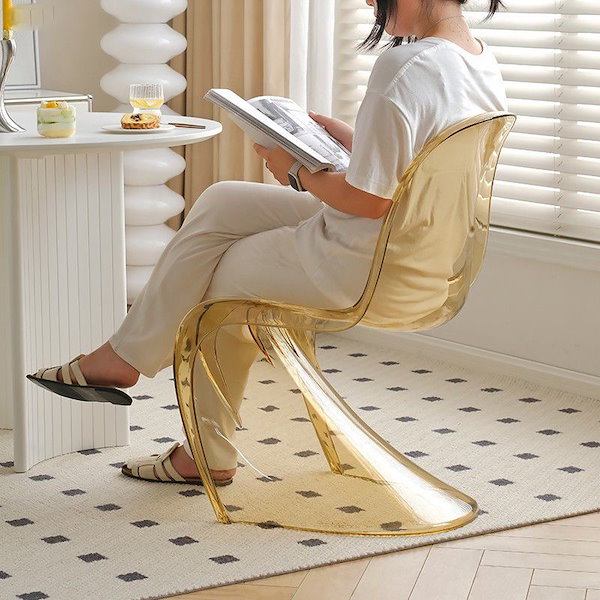 アクリル製　透明　ダイニングチェア　バロックスタイル椅子 Qoo10] ダイニングチェア 透明チェア デザイナー