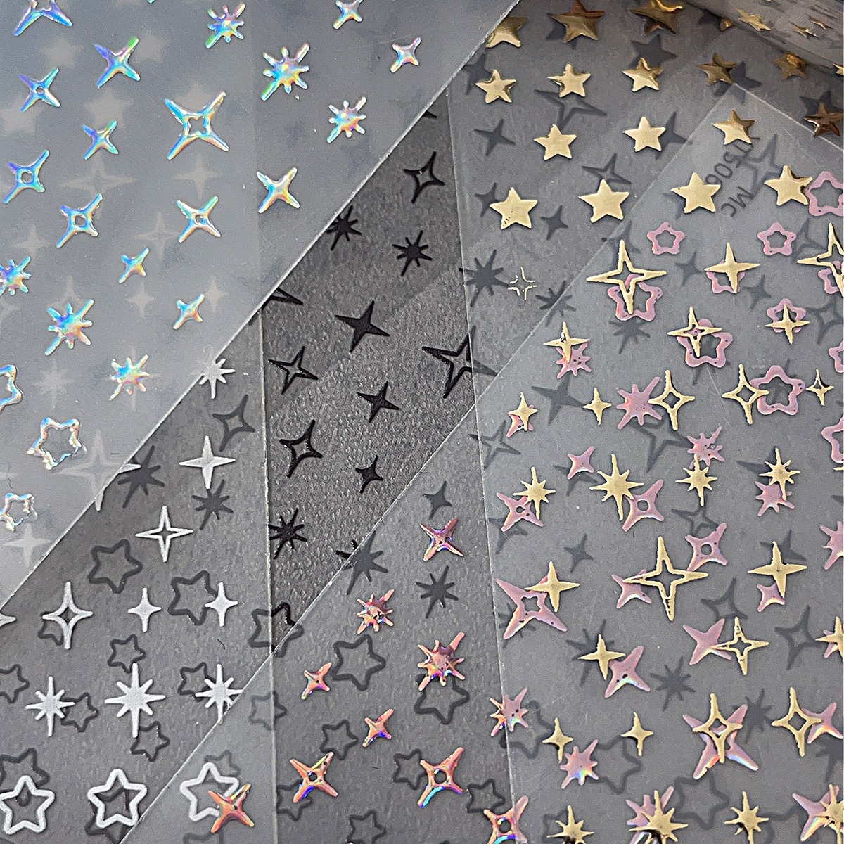 【1点ご購入 で10点プレゼントいたします】金の星ネイルシールシンプルでかわいいポップなデコレーションシール