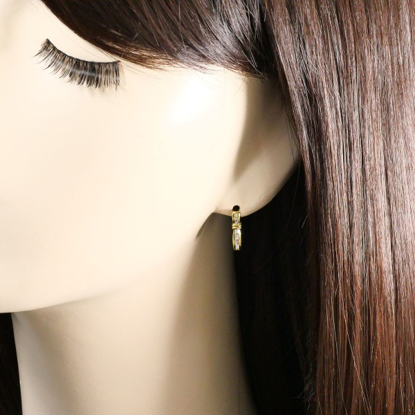 K18 18金 YG ピアス ダイヤ 0.17×2 中古 K18 18金 YG ピアス ダイヤ 0.17×2 中古