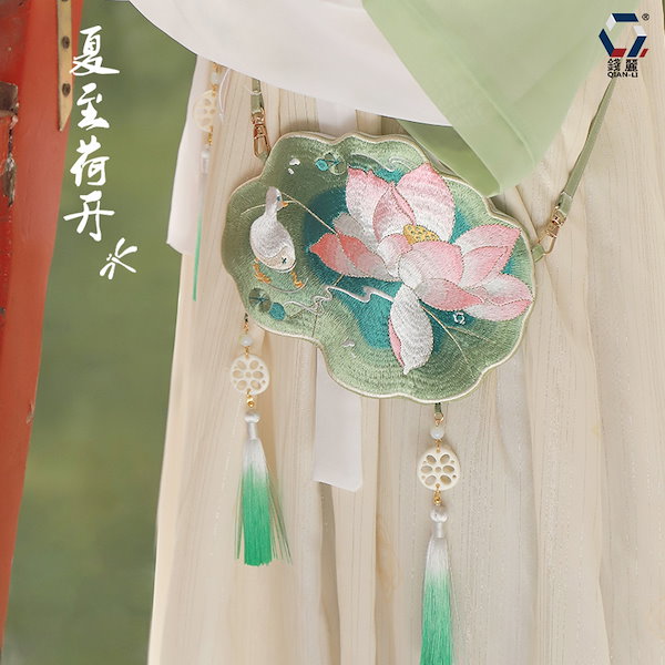 Qoo10] 漢服バッグ古レトロ刺繍蓮の花アクセサリー