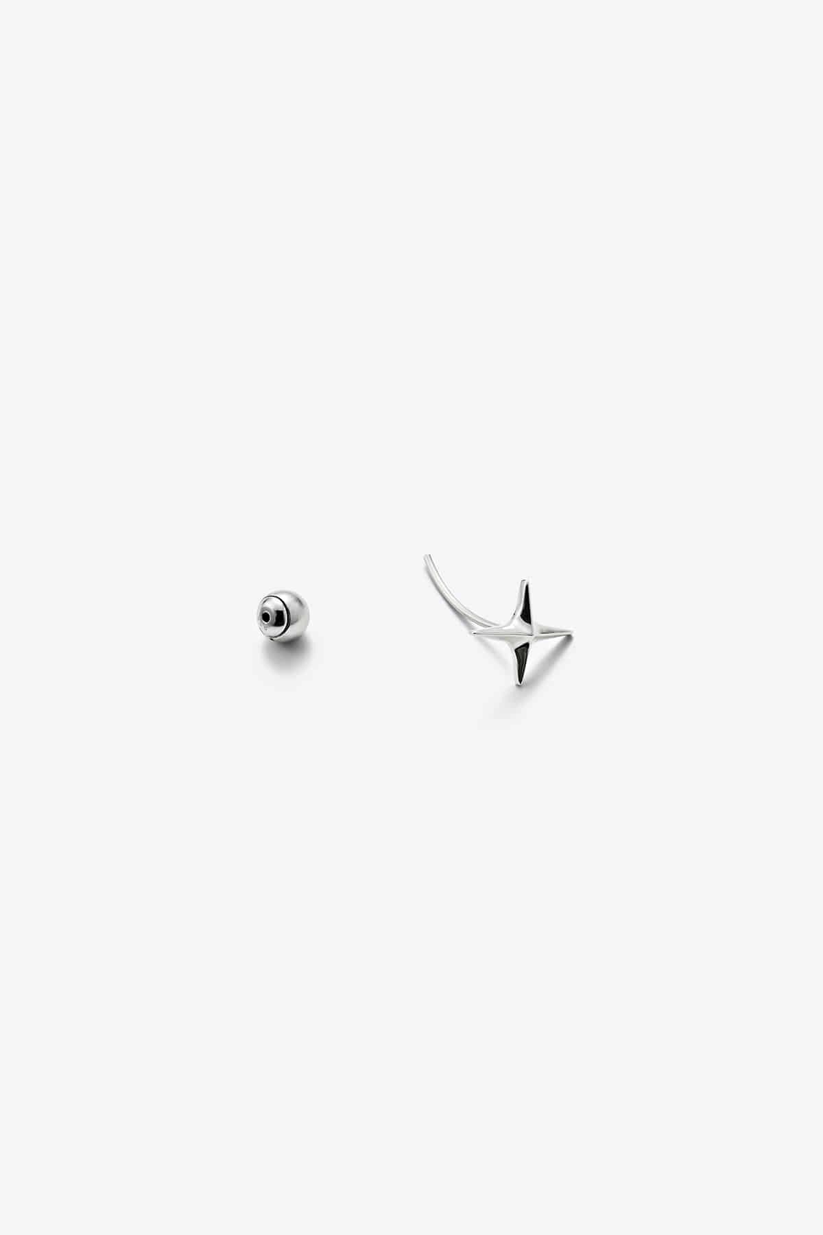 ◇Monday Edition◇ Fleeting Light Point Curved Barbell MONDAY EDITION FLEETING LIGHT POINT 軽量素材 CURVED BARBELL