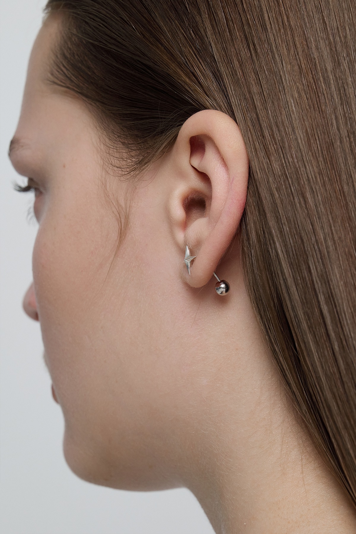 ピアス Monday Edition _ Fleeting Light Point Barbell 韓国発【MONDAY EDITION】Fleeting Light Point Barbell☆ピアス