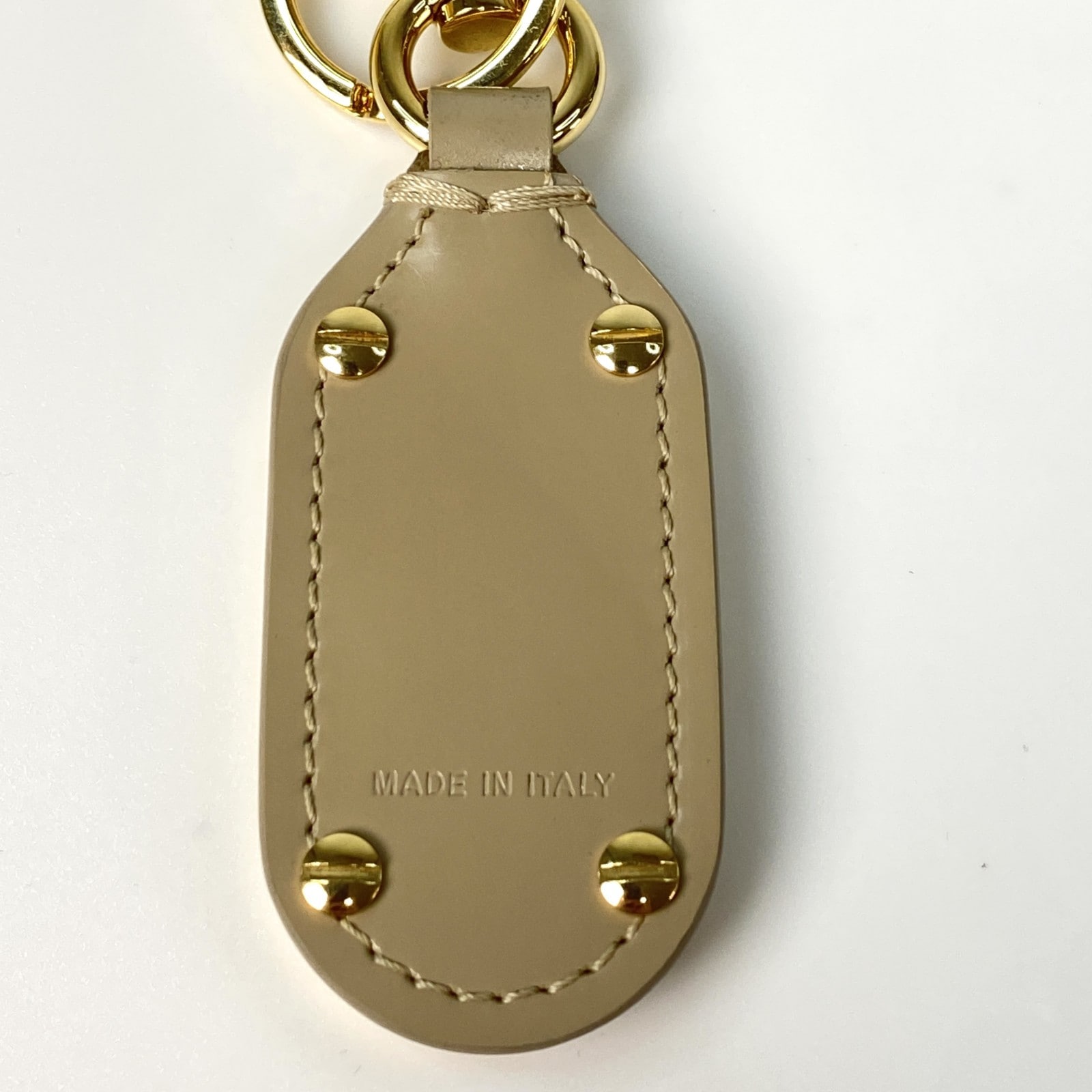美品 フェンディ FENDI レディース オーロックチャーム