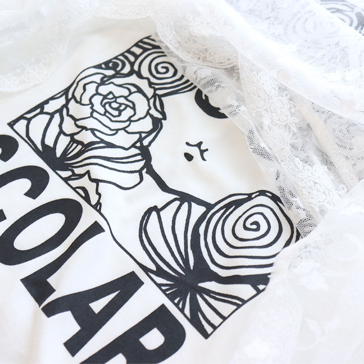 ScoLar スカラー スカラーちゃんレース重ねプルオーバー シアー ボックスプリント スカラーちゃん 透け感 花 華やか 七分袖 Tシャツ 個性的 ゆったり 体型カバー トップス 女性 152746