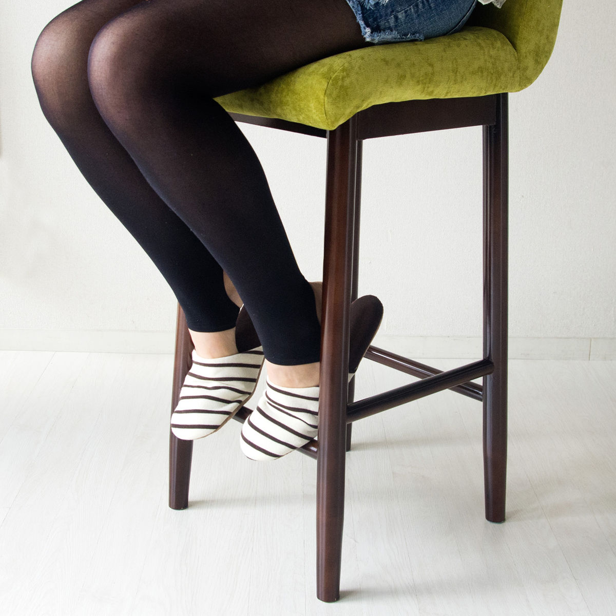 カウンターチェア 座面高70.5cm ベロア調 クッション 木製 カウンターチェア 座面高70.5cm ベロア調 クッション 木製