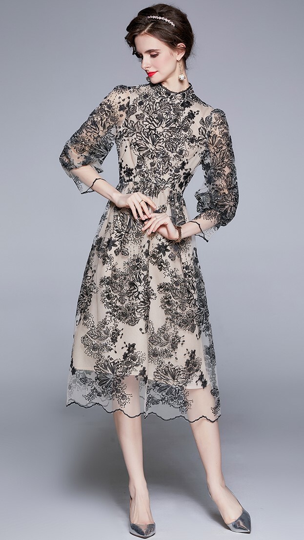 レディース ワンピース ドレス 膝下 ミモレ ロング 7分袖 パフスリーブ バルーン袖 ハイネック 襟なし セミフレア ストレート フェミニン タック 刺繍 ウエストマーク ハイウエスト 透け感 薄手 レディース ワンピース ドレス 膝下 ミモレ ロング 7分袖 パフスリーブ バルーン袖 ハイネック 襟なし セミフレア ストレート フェミニン タック 刺繍 ウエストマーク ハイウエスト 透け感 薄手