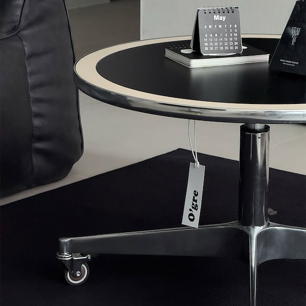 Qoo10] Ogre トントンラウンドホイールソファテーブル