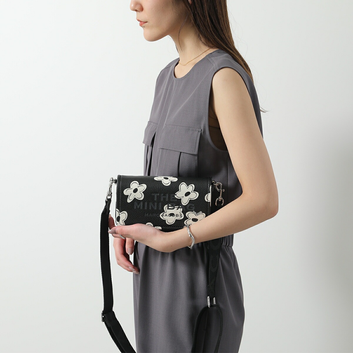 MARC JACOBS マークジェイコブス ショルダーバッグ 2S5SMN013S01 レディース レザー クロスボディ デイジー フラワー ロゴ 鞄 005/ 【mega】 MARC JACOBS マークジェイコブス ショルダーバッグ 2S5SMN013S01 レディース レザー クロスボディ デイジー フラワー ロゴ 鞄 005/ 【mega】