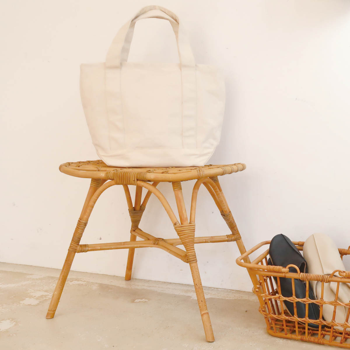 JUGLAS レクトスツール ラタン 高さ41cm 籐 ユグラ スツール ベンチ イス ラタン家具 腰掛 ラタン製 完成品 チェア 軽量 コンパクト 玄関 籐家具 1人掛 インテリア