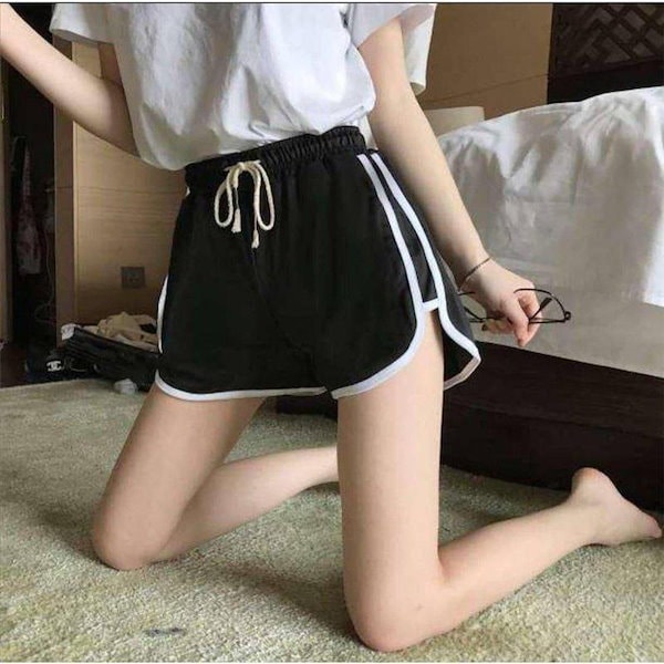 バーバリー レディースショートパンツ 三陽商会 チェック ショーツ(O10606481)｜阪急百貨店公式通販サイト｜阪急
