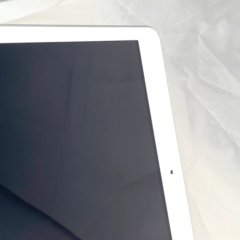 Qoo10] iPad（第8世代） Wi-Fi 本体