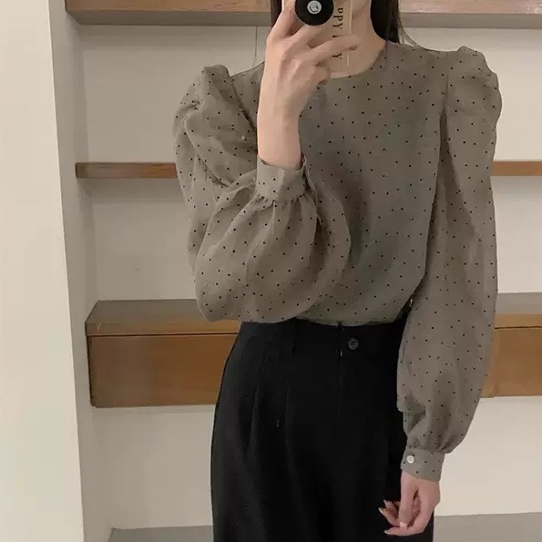 トップス レディース ドット柄 ふんわり ブラウス ビスチェ 2点セット シアーシャツ 個性的 春服 秋服 袖あり 長袖 パフスリーブ バルーン袖 ラウンドネック インスタ映え モテ 流行 トップス レディース ドット柄 ふんわり ブラウス ビスチェ 2点セット シアーシャツ 個性的 春服 秋服 袖あり 長袖 パフスリーブ バルーン袖 ラウンドネック インスタ映え モテ 流行