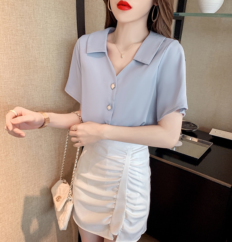 トップス シャツ ブラウス 袖あり 半袖 Vネック 襟付き シフォン 快適 着心地 かわいい 大人可愛い きれいめ シンプル カジュアル 大人 上品 おしゃれ レトロ 大人女子 こなれ感 ラフ