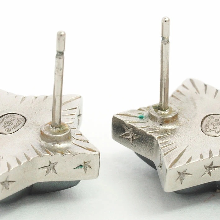 【美品】シャネル ココマーク スターモチーフ スタッドタイプ プラスチック/樹脂 【ピアス】 【美品】シャネル ココマーク スターモチーフ スタッドタイプ プラスチック/樹脂 【ピアス】