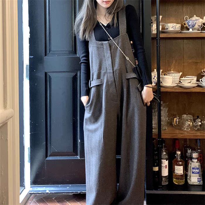 Salopette pants 着るだけで おしゃれムード漂う サロペットパンツ 20代 30代