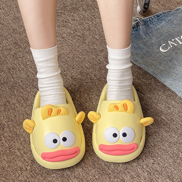 Qoo10] キャラクタースリッパぬいぐるみ ハンギョ