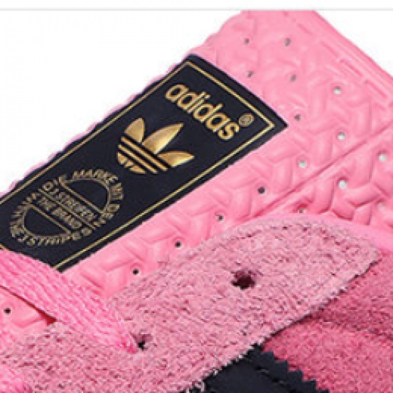 アディダス ガゼル インドア ブリスピンク IE7002