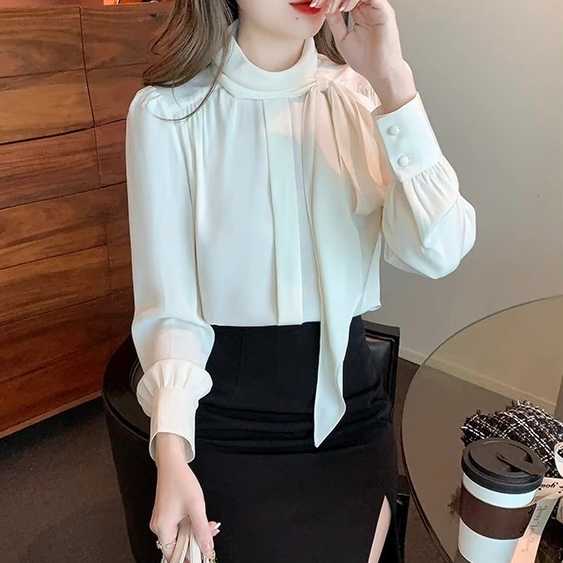 レディース トップス シャツ ブラウス 長袖 ハイネック りぼんタイ ネクタイ ネクタイ付き フェミニン コンサバ かわいい 大人可愛い きれいめ シンプル 上品 おしゃれ かっこいい ガーリー レディース トップス シャツ ブラウス 長袖 ハイネック りぼんタイ ネクタイ ネクタイ付き フェミニン コンサバ かわいい 大人可愛い きれいめ シンプル 上品 おしゃれ かっこいい ガーリー