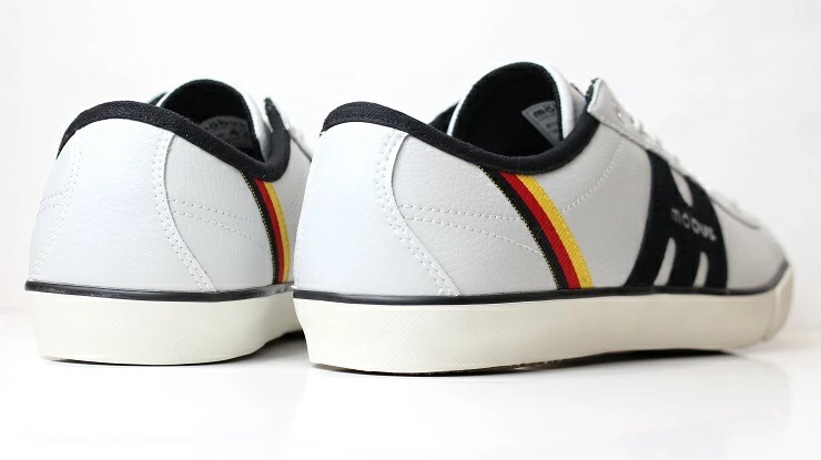 スニーカー エッセン ESSEN S.WHT/BLK M-1838T-1720 おしゃれスニーカー