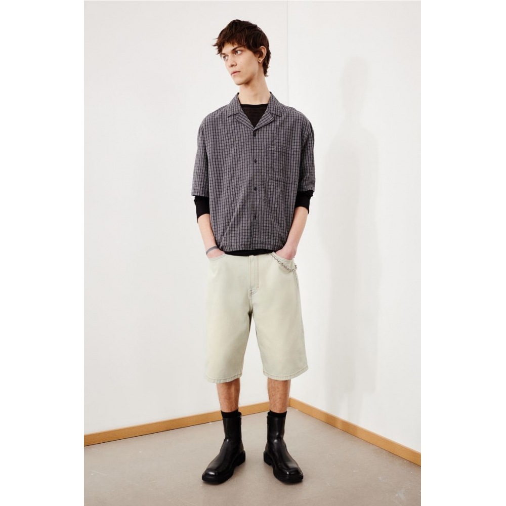 H&M シアサッカー キャンプカラーシャツ ルーズフィット ダークグレー H&M シアサッカー キャンプカラーシャツ ルーズフィット ダークグレー