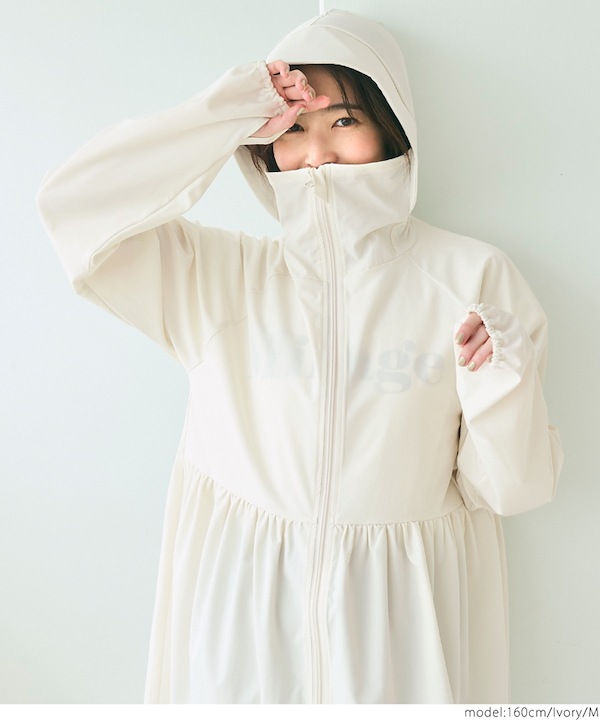 【人気完売2点】cocaUVカットギャザーパーカー ＆シアージョーゼットオーバー 人気完売2点】cocaUVカットギャザーパーカー ＆シアージョー