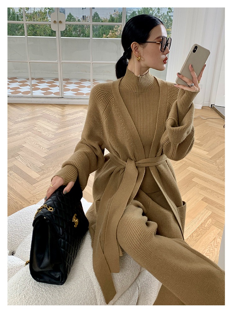 【2枚購入で 2oo円OFF!】人気なリプニット 秋冬 新作 セーター ニット フェイクレイヤード 上下セット 3点セット レディースセットアップ ニット アウター 2025福袋 【2枚購入で 2oo円OFF!】人気なリプニット 秋冬 新作 セーター ニット フェイクレイヤード 上下セット 3点セット レディースセットアップ ニット アウター 2025福袋