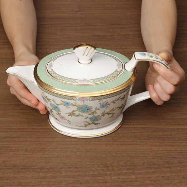 ヨシノ ティーポット 9983J/T59563 ノリタケ 正規品 ティーサーバー r7c ヨシノ ティーポット 9983J/T59563 ノリタケ 正規品 ティーサーバー r7c