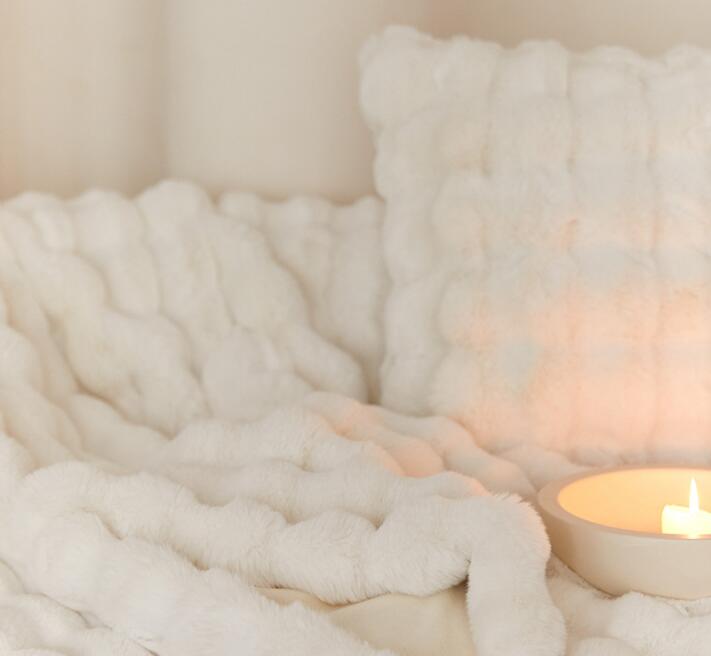 【本日限定】ブランケット 掛毛布 160*200cm 秋冬 大判 厚手 高級感 フェイクファー ふわふわ 暖かい シングル セミダブル 防寒対策 毛布 ひざ掛け 昼寝 北欧 ギフト プレゼント 膝掛け