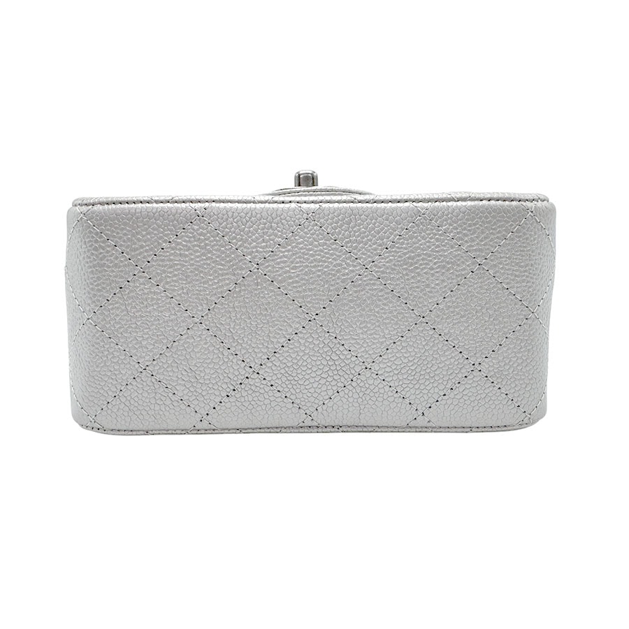 シャネル CHANEL ショルダーバッグ マトラッセ キャビアスキンレザー シルバー レディース z3224