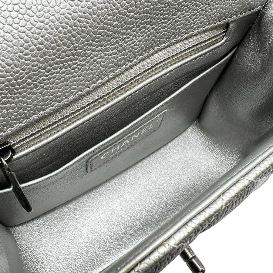 シャネル CHANEL ショルダーバッグ マトラッセ キャビアスキンレザー シルバー レディース z3224
