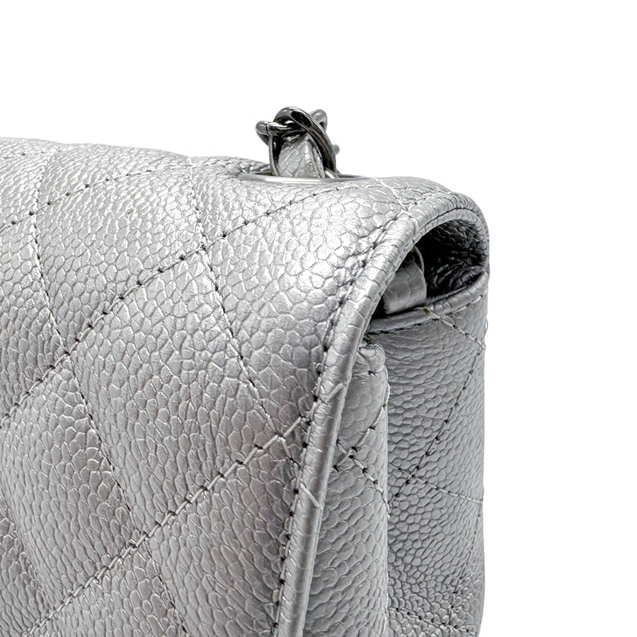 シャネル CHANEL ショルダーバッグ マトラッセ キャビアスキンレザー シルバー レディース z3224