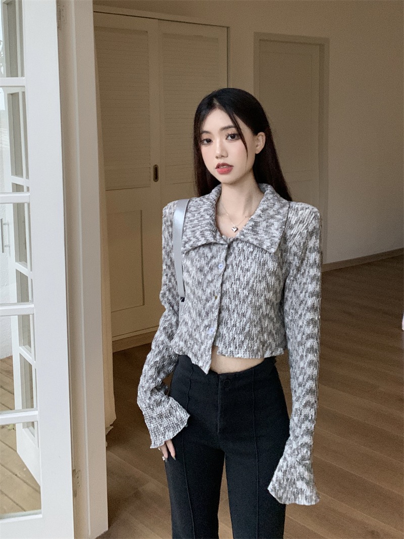セーター ニット トップス ショート丈 襟付き 長袖 幾何学模様 大人可愛い シンプル 上品 お洒落 こなれ感 デイリー 普段使い