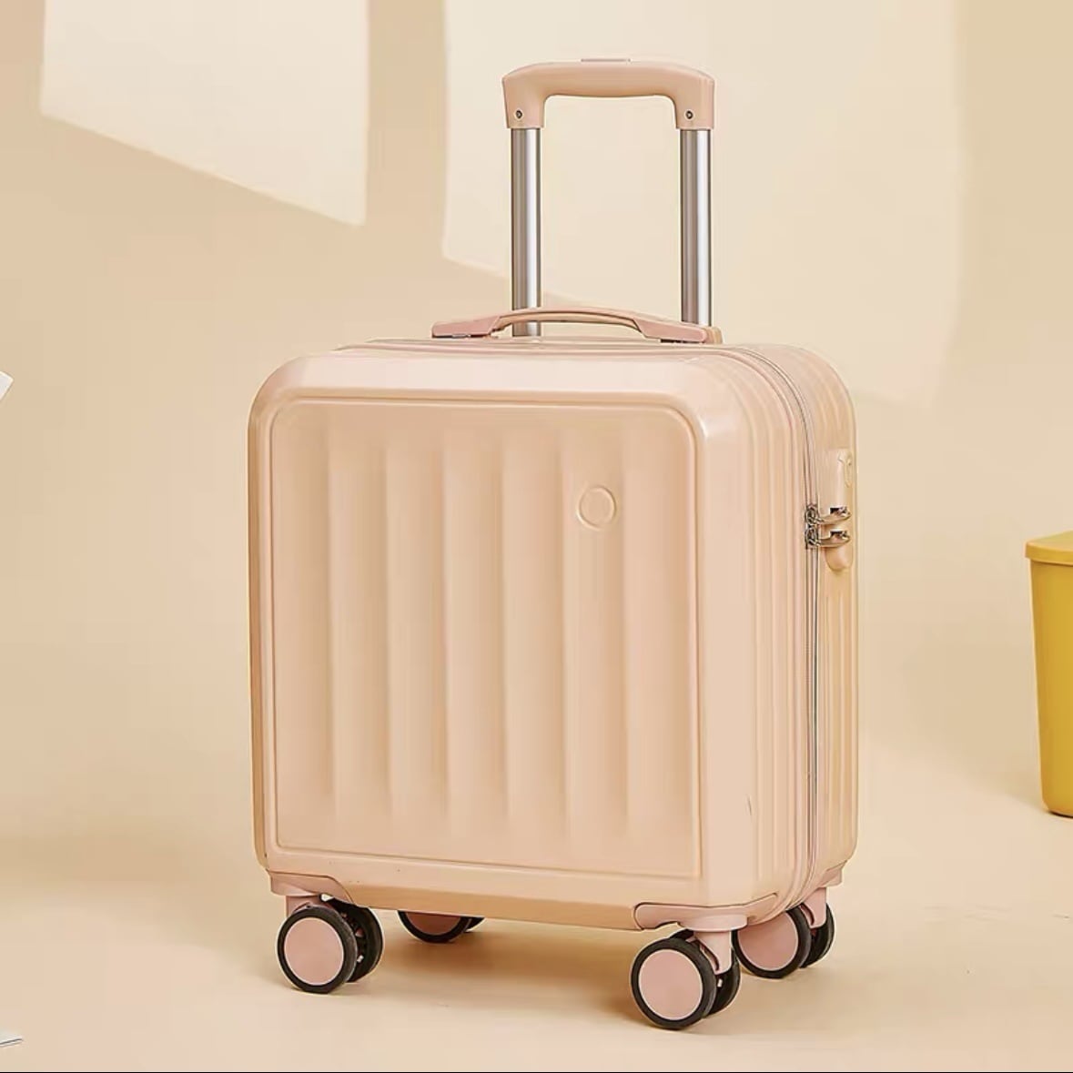 荷物小型軽量ミニパスワードボックス女性と男性の 20 インチキャビンスーツケース