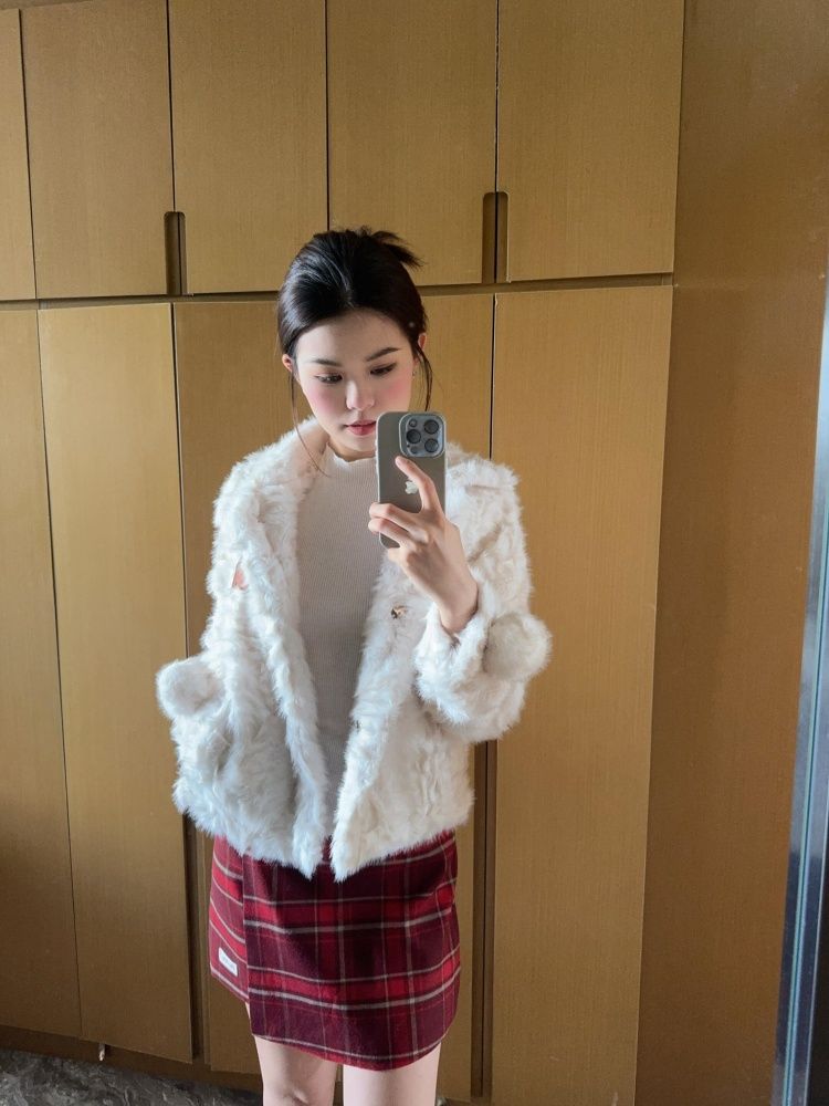 冬の雰囲気韓系お正月着回しセットアップスカートモコモコパイル保温カーディガンコートレトロ赤半身スカート女 冬の雰囲気韓系お正月着回しセットアップスカートモコモコパイル保温カーディガンコートレトロ赤半身スカート女