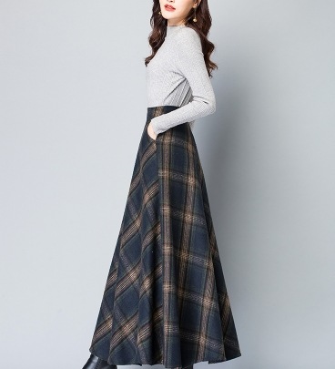 デート モテコーデ スカート フレアスカート 膝下 ロング ロング丈 フレア Aライン かわいい 可愛い きれいめ シンプル カジュアル 上品 おしゃれ お洒落 レトロ 可愛い 女子