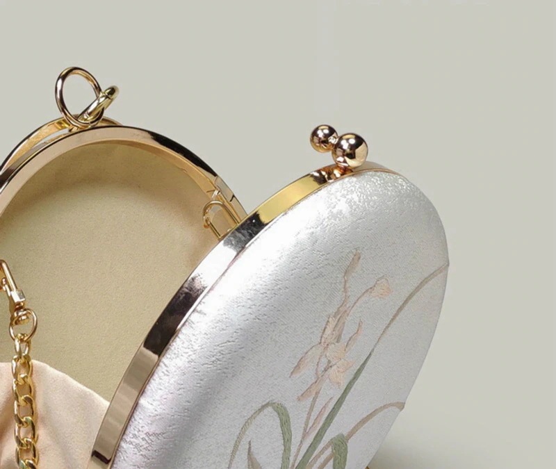 チェーン 花 クラッチバッグ ナチュラル 披露宴 パーティーバッグ ママ ハンドバッグ フラワー 休日 ゴールド ホワイト モダン 二次会 謝恩会 お呼ばれ ショルダーバッグ チェーン 花 クラッチバッグ ナチュラル 披露宴 パーティーバッグ ママ ハンドバッグ フラワー 休日 ゴールド ホワイト モダン 二次会 謝恩会 お呼ばれ ショルダーバッグ