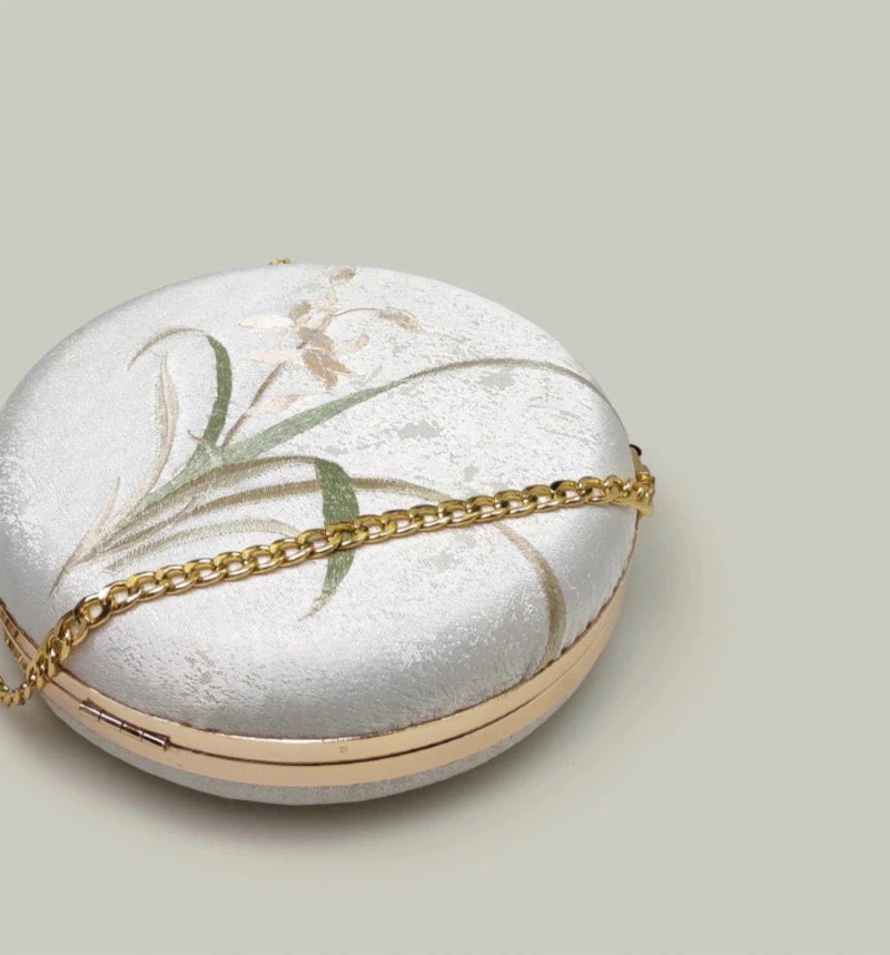 チェーン 花 クラッチバッグ ナチュラル 披露宴 パーティーバッグ ママ ハンドバッグ フラワー 休日 ゴールド ホワイト モダン 二次会 謝恩会 お呼ばれ ショルダーバッグ チェーン 花 クラッチバッグ ナチュラル 披露宴 パーティーバッグ ママ ハンドバッグ フラワー 休日 ゴールド ホワイト モダン 二次会 謝恩会 お呼ばれ ショルダーバッグ