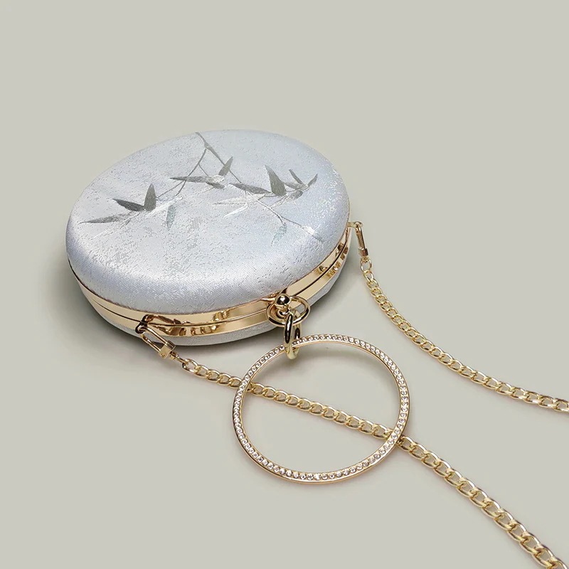 チェーン 花 クラッチバッグ ナチュラル 披露宴 パーティーバッグ ママ ハンドバッグ フラワー 休日 ゴールド ホワイト モダン 二次会 謝恩会 お呼ばれ ショルダーバッグ チェーン 花 クラッチバッグ ナチュラル 披露宴 パーティーバッグ ママ ハンドバッグ フラワー 休日 ゴールド ホワイト モダン 二次会 謝恩会 お呼ばれ ショルダーバッグ