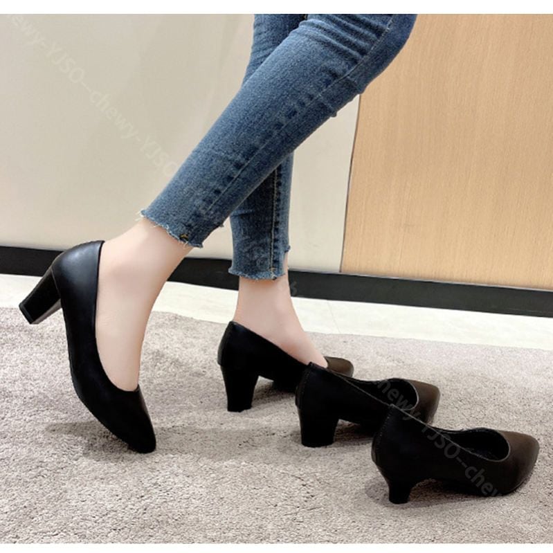 300円OFFクーポン スクエアトゥ ヒール6cm PUレザー レディース 美脚 オフィス カジュアル 就活 リクルート 美脚 冠婚葬祭 ビジネス 仕事 簡単に履ける パンプス ポインテッドトゥ パン