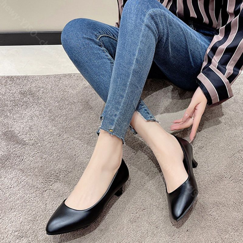 300円OFFクーポン スクエアトゥ ヒール6cm PUレザー レディース 美脚 オフィス カジュアル 就活 リクルート 美脚 冠婚葬祭 ビジネス 仕事 簡単に履ける パンプス ポインテッドトゥ パン