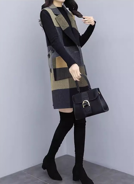 レディース コートウールベストトップス ベスト 袖なし ノースリーブ ストレートミドル丈 ミディアム丈 ウェーブカラー POLO襟 ルースタイプ 中厚手 ルーズ 芸術的 優しい チェック シーズンレス レディース コートウールベストトップス ベスト 袖なし ノースリーブ ストレートミドル丈 ミディアム丈 ウェーブカラー POLO襟 ルースタイプ 中厚手 ルーズ 芸術的 優しい チェック シーズンレス