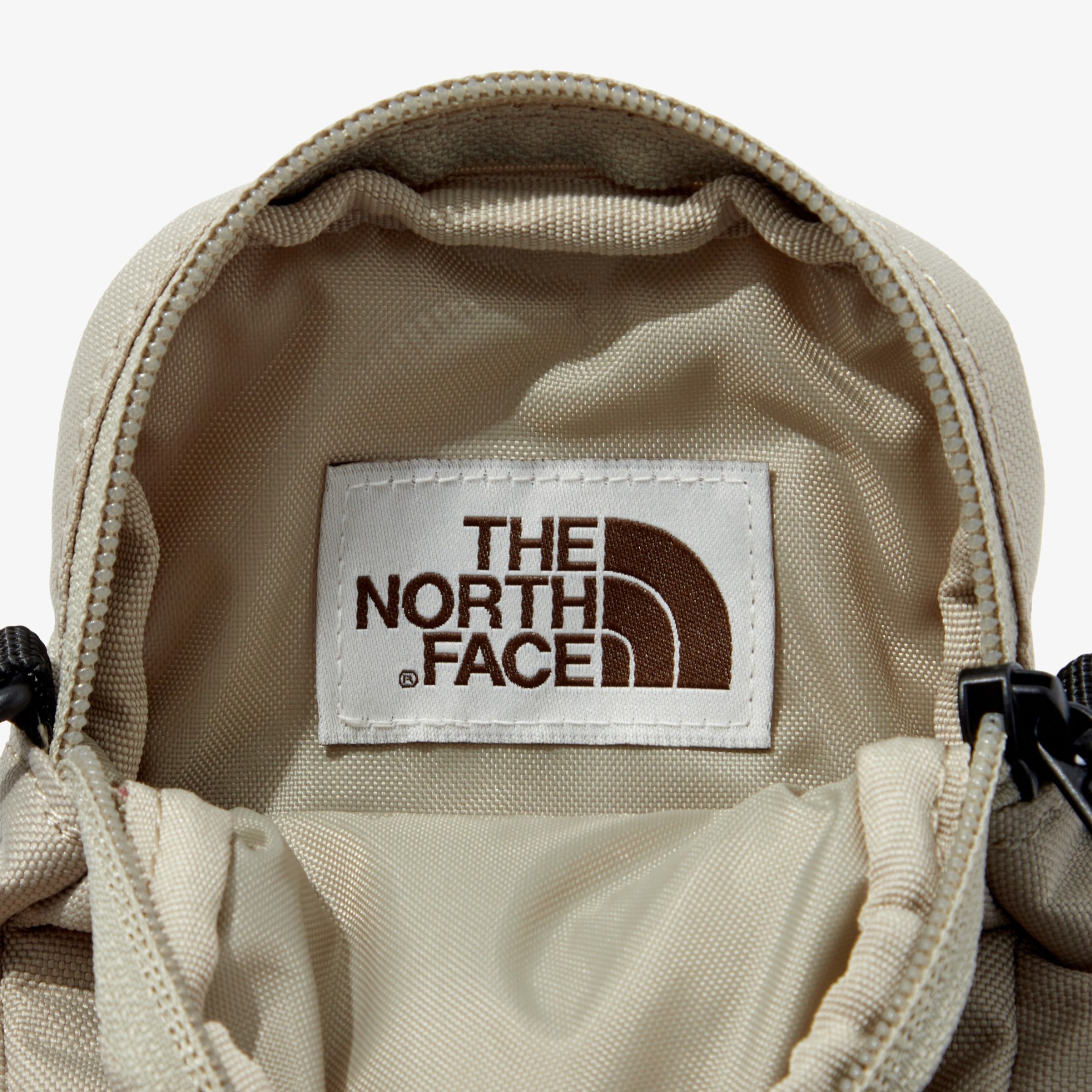 SIMPLE MINI BAG 3色 スポーツ用/日常用 新商品 韓国人気 男女共用 新学期 カジュアル 新商品 韓国人気 旅行用 SIMPLE MINI BAG 3色 スポーツ用/日常用 新商品 韓国人気 男女共用 新学期 カジュアル 新商品 韓国人気 旅行用