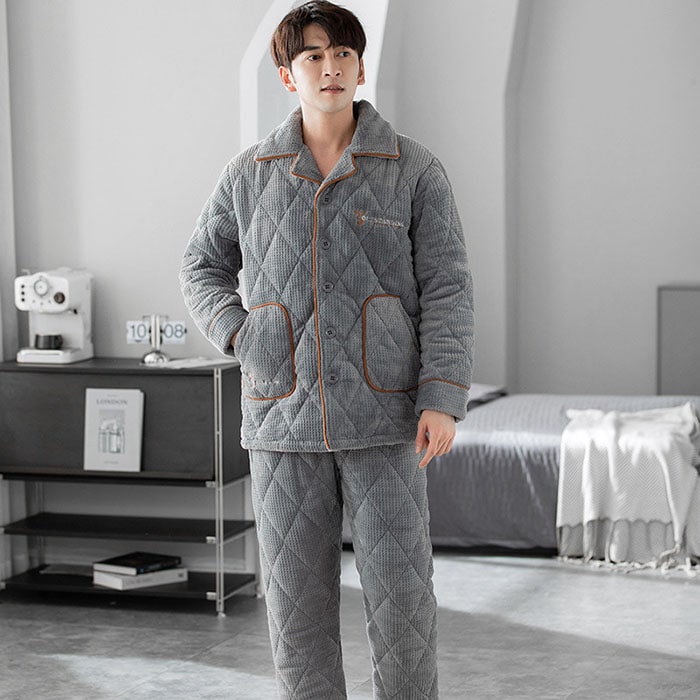 [wechose] メンズ パジャマ フランネル 上下セット 部屋着 ルームウェア ゆったり 両面起毛 裏起毛 長袖 防寒 暖かい wechose] メンズ パジャマ フランネル 上下セット 部屋着 ルームウェア ゆったり 両面起毛 裏起毛 長袖 防寒 暖かい wechose] メンズ  パジャマ フランネル 上下セット 部屋着 ルームウェの通販 by ma7✤雑貨shop【即日発送】｜ラクマ [wechose] メンズ パジャマ ...