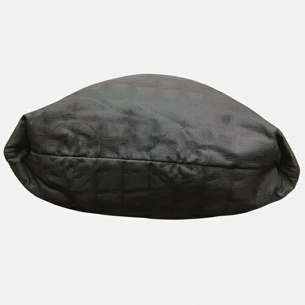 シャネル ニュートラベルライン A15827 ブラック バッグ トートバッグ レディース【中古】 シャネル ニュートラベルライン A15827 ブラック バッグ トートバッグ レディース【中古】