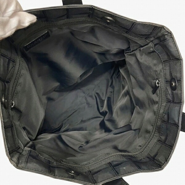 シャネル ニュートラベルライン A15827 ブラック バッグ トートバッグ レディース【中古】 シャネル ニュートラベルライン A15827 ブラック バッグ トートバッグ レディース【中古】