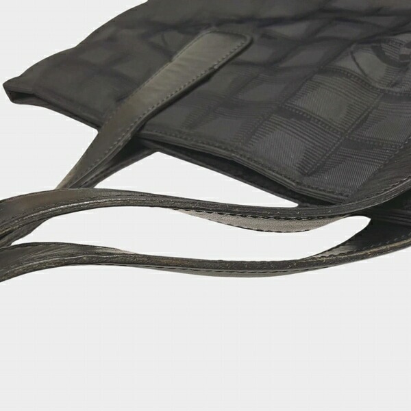 シャネル ニュートラベルライン A15827 ブラック バッグ トートバッグ レディース【中古】 シャネル ニュートラベルライン A15827 ブラック バッグ トートバッグ レディース【中古】