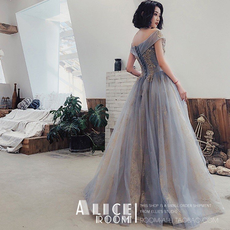 ウェディングドレス レディース ボートネック 刺繍花柄 姫系ドレス 肩出し 結婚式/二次会/成人式/ ウェディングドレス レディース ボートネック 刺繍花柄 姫系ドレス 肩出し 結婚式/二次会/成人式/