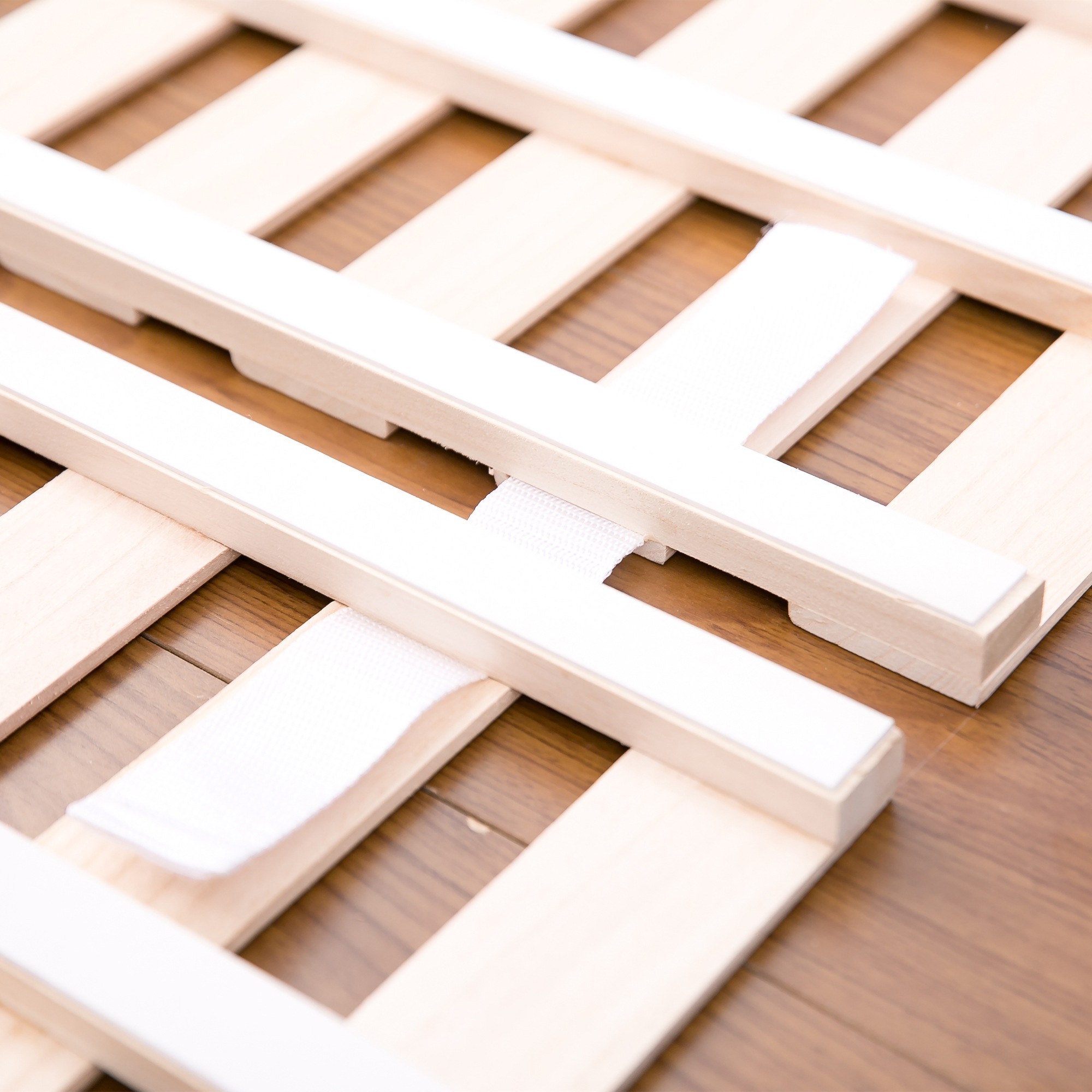 28すのこベッド 折りたたみ 天然桐 四つ折り ベッドフレーム 木製 セミダブル 4折桐木床 SD 28すのこベッド 折りたたみ 天然桐 四つ折り ベッドフレーム 木製 セミダブル 4折桐木床 SD