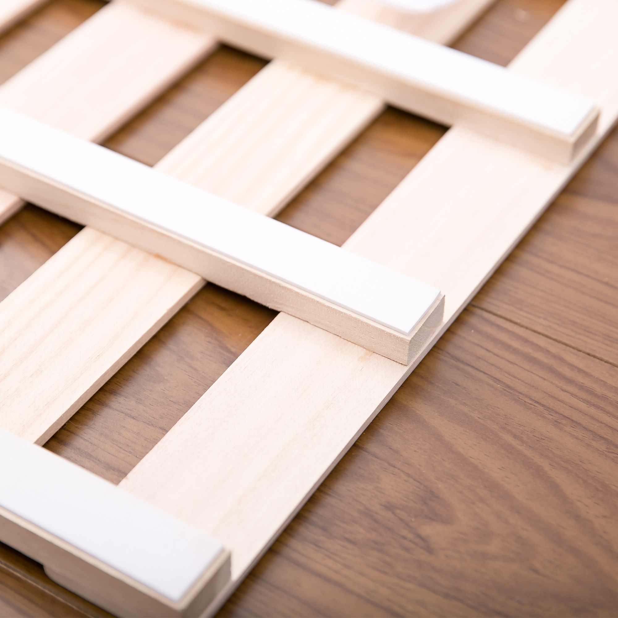 28すのこベッド 折りたたみ 天然桐 四つ折り ベッドフレーム 木製 セミダブル 4折桐木床 SD 28すのこベッド 折りたたみ 天然桐 四つ折り ベッドフレーム 木製 セミダブル 4折桐木床 SD