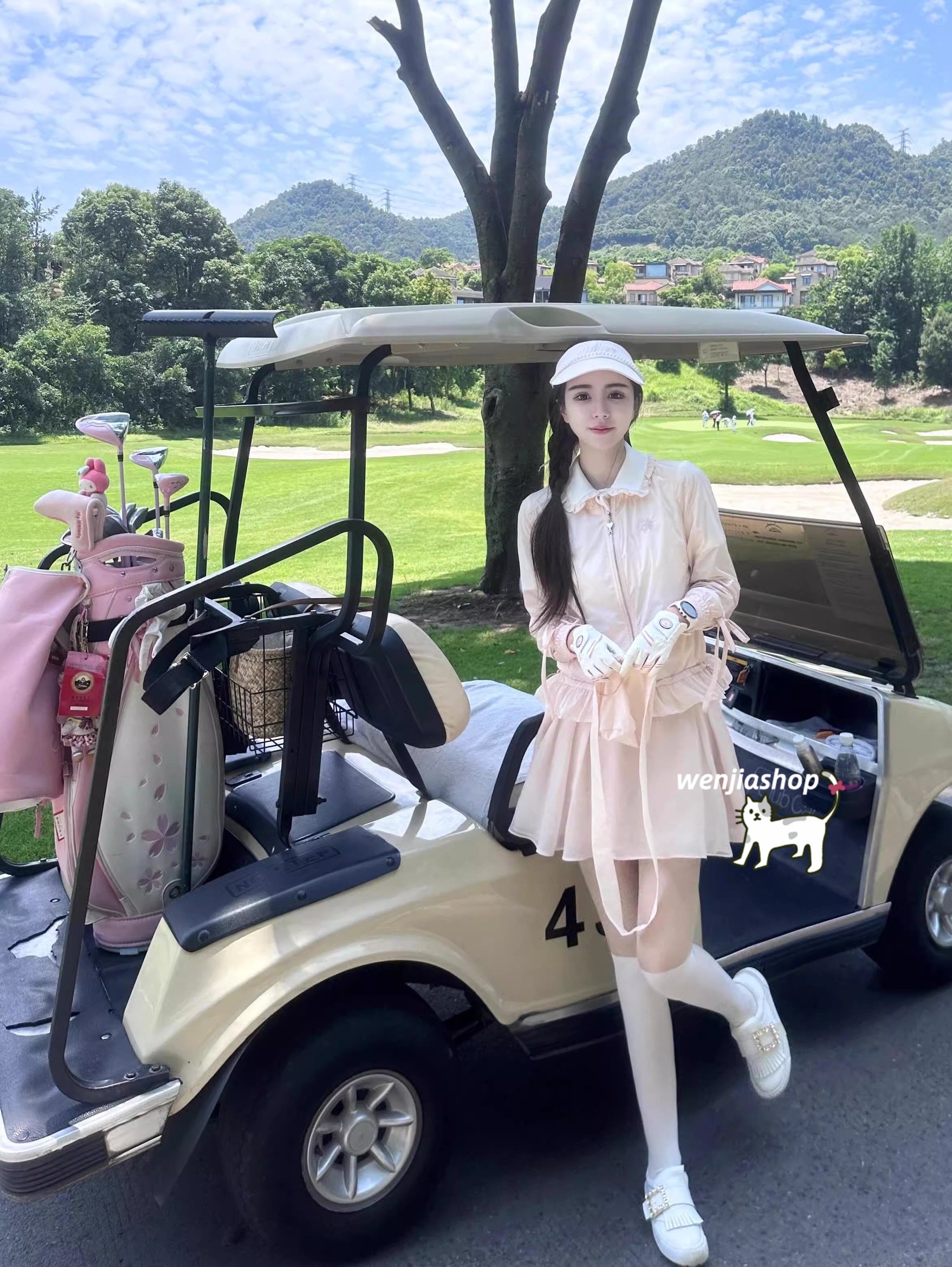 ゴルフウェア 2025 春夏 上下セット 長袖 ジャケット 日焼け止め ミニスカート カーディガ めっちゃ可愛い 速乾 通気 痩せる レディース 韓国風 スポーツ テニスウェア ライトピンク